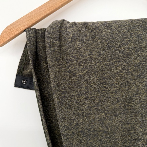 Lululemon Lululemon Vinyasa Scarf (Rulu) in Heathered Utilitarian Green One Size - Picture 5 of 8